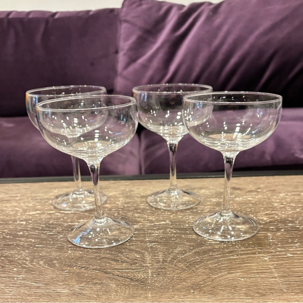Set of 4 champagne/cocktail coupes